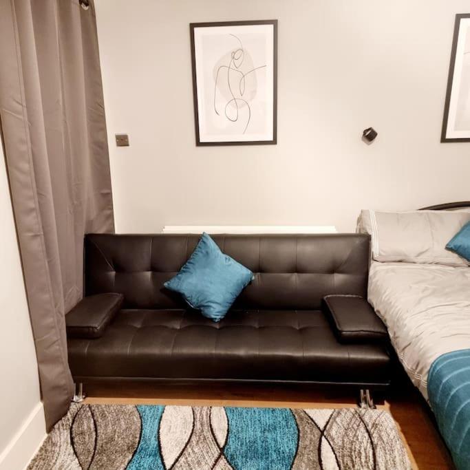 Stylish Apartment, Self Check-In, Ideal 4 Contractors, 25Mins To Gatwick Airport Thornton Heath Kültér fotó