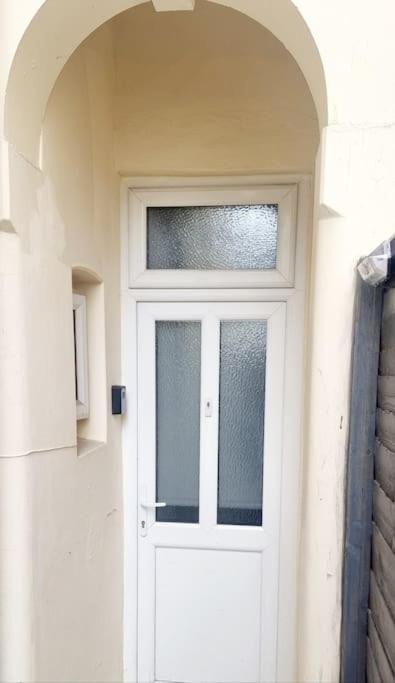 Stylish Apartment, Self Check-In, Ideal 4 Contractors, 25Mins To Gatwick Airport Thornton Heath Kültér fotó
